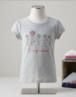 Girls 4 piece Bundle like new size 6