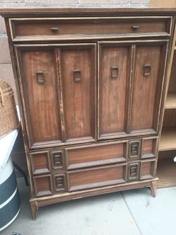 ANTYQUES MUEBLE