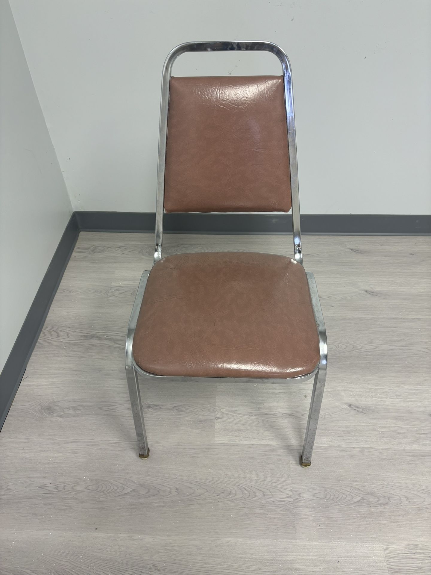 🪑 For Sale: 30 Brown Vinyl Stackable Chairs — Durable & Great for Large Events!