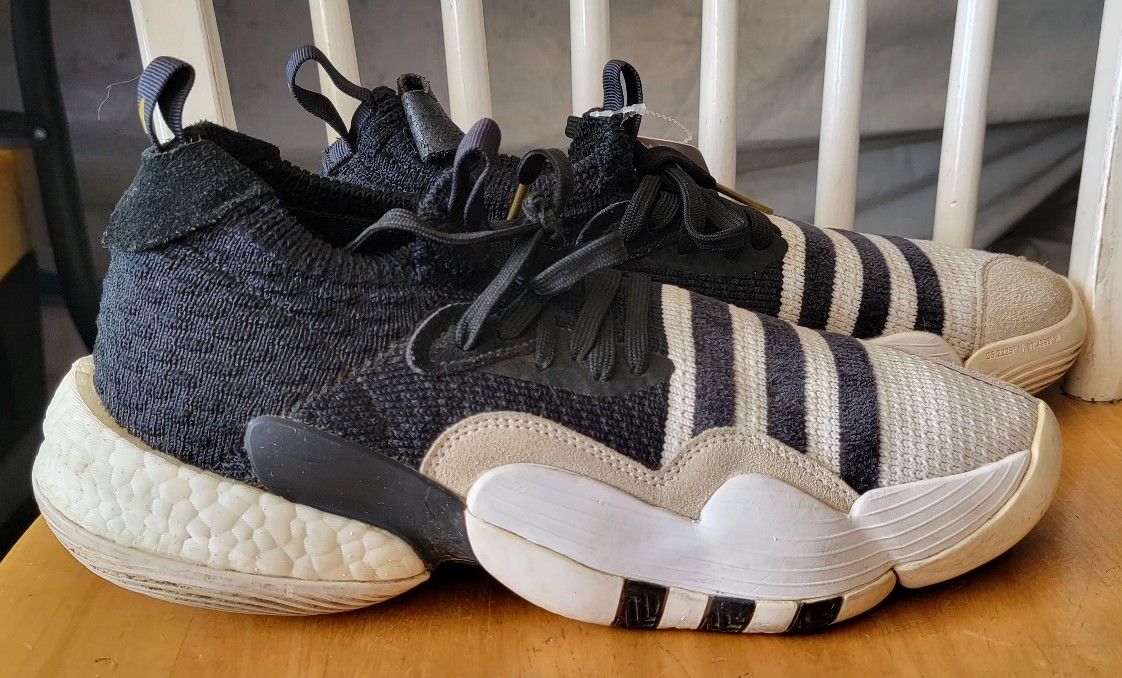 Adidas Trae Young 2.0 Basketball Shoes
