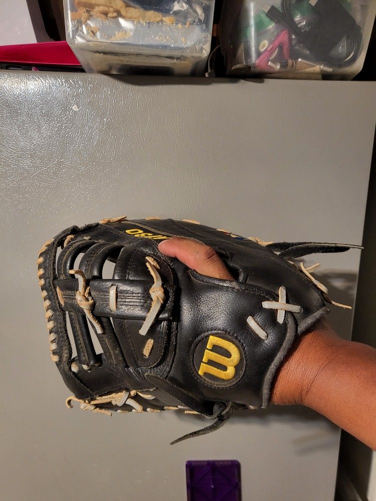 first base glove for left-handed 