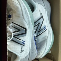 NB - Golf Shoes 