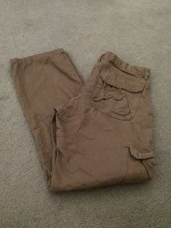 Boys Wrangler cargo pants size 32x32 euc