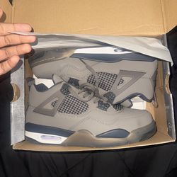 Jordan 4’s Cavestones
