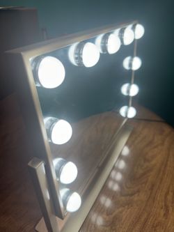 Gold Vanity Light Up Mirror