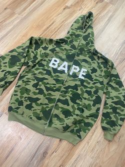 Bape hoodie fits size XXL