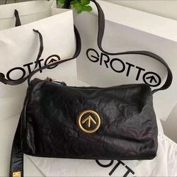 Grotto handbag