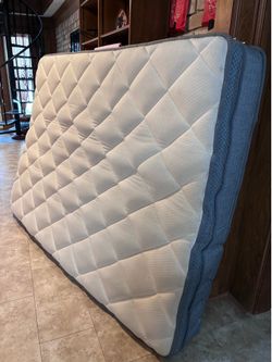 FREE queen size mattress