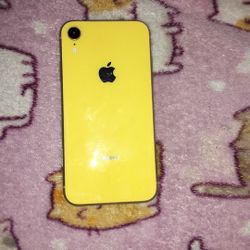 iPhone XR *READ DESCRIPTION*