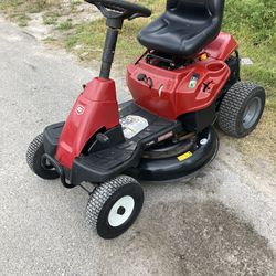 Like New Craftsman R1000 Tractor 30 Inch Riding Lawn Mower