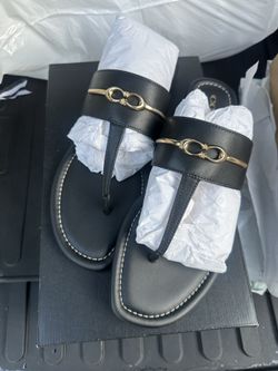 New Coach Sandals