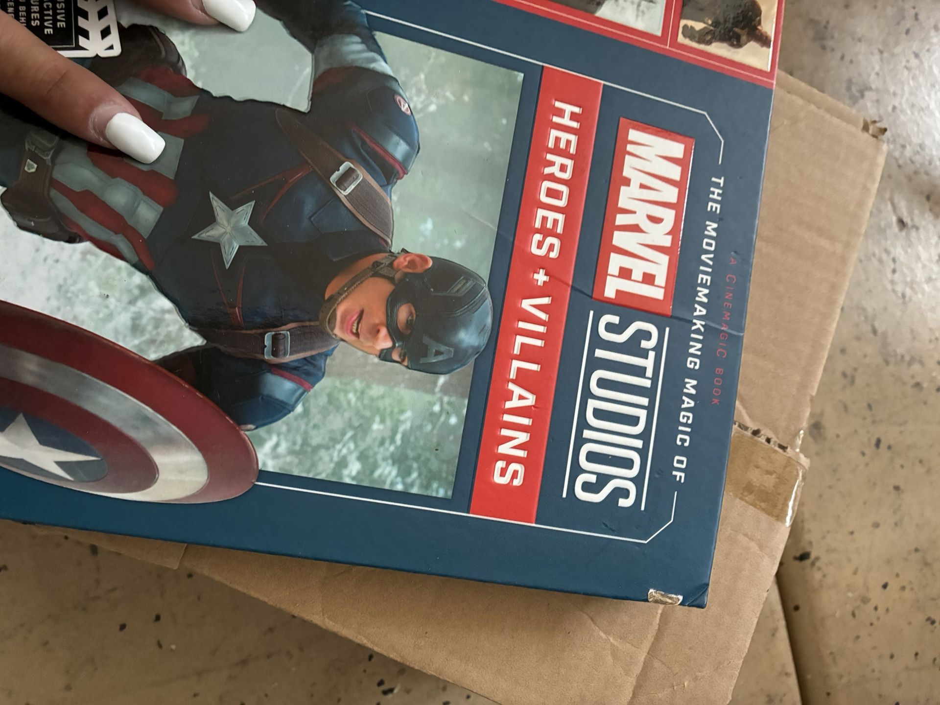 MARVEL STUDIOS BOOK