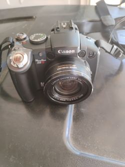 A Canon powershot S5 is