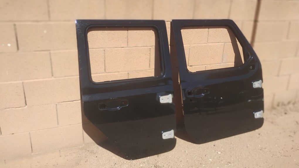 Parts. 2018-23 Jeep Wrangler OEM