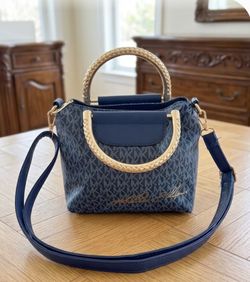 MK small purse