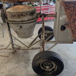 Cement Mixer, Gas, Honda, Towable, Canoga
