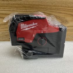 Milwaukee 3622-20 M12 Green Laser Level - Red/Black