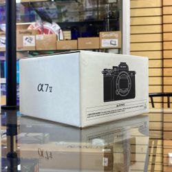 Sony A7V Body Only