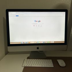 iMac With Keyboard And Mouse 