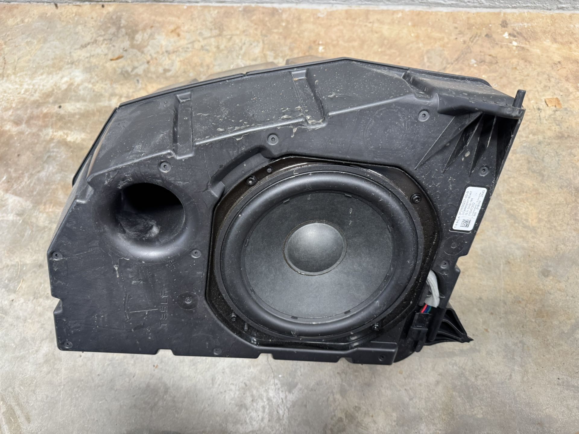 2020-2024 Tesla Model Y Audio Loudspeaker Subwoofer Speaker 
