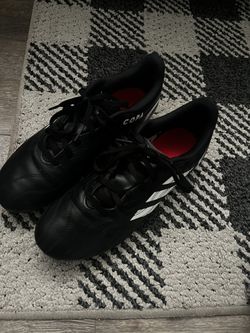 Copa Soccer Cleats (Size 8)