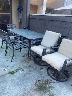 Mesa de patio
