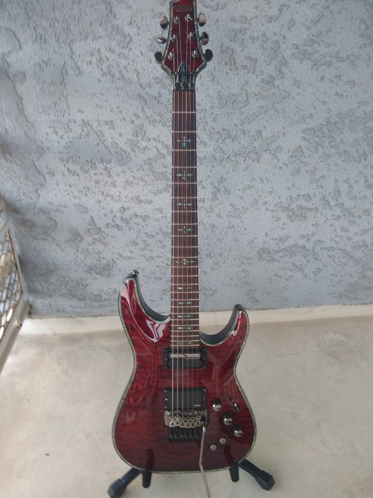 Schecter Hellraiser With Fr And Sustainiac