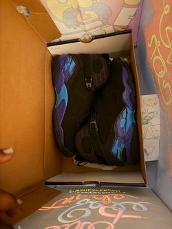 Dry rotten but the top n mid is still in g need a sole swap