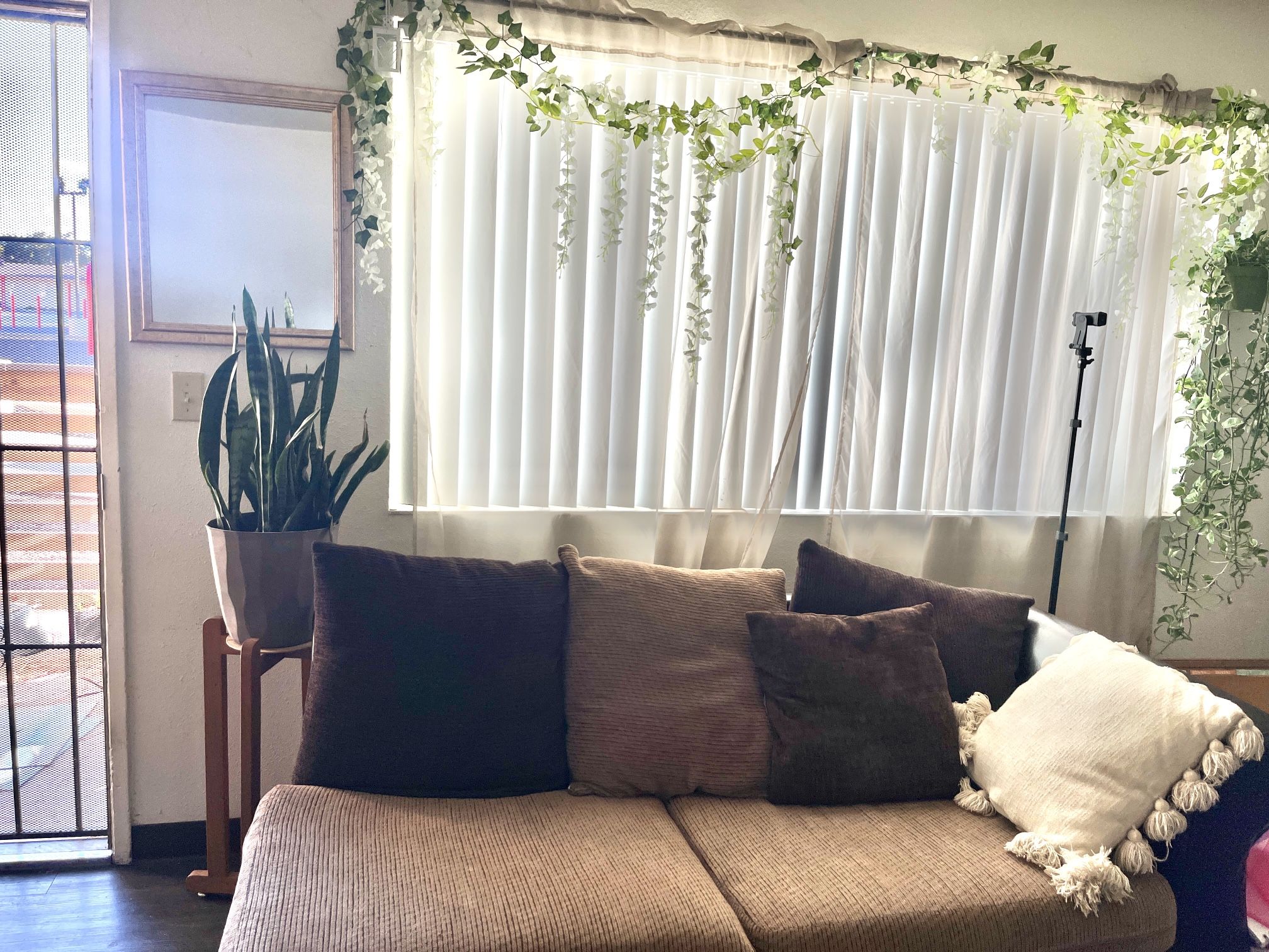 Cozy Couch (2 Sections)