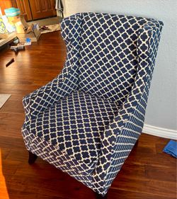 Arm chair