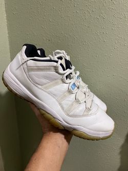 Air Jordan Retro 11 Low 'Legend Blue' authentic size 11