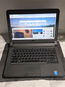 DELL LATITUDE 3350 I5 5TH GEN WINDOWS 11 PRO LAPTOP
14-INCH SCREEN
HDMI OUTPUT
WEBCAM
256GB SSD
16GB RAM
BATTERY EXELLENT
CHARGER INCLUDED
NO ISSUES
N