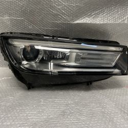 2018,2019,2020 Audi Q5 Right Headlight 