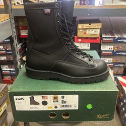 Danner Acadia Sizes 8, 14