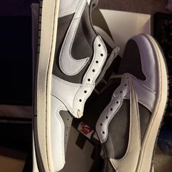 Travis Scott Jordan 1 Reverse Mocha Size 11
