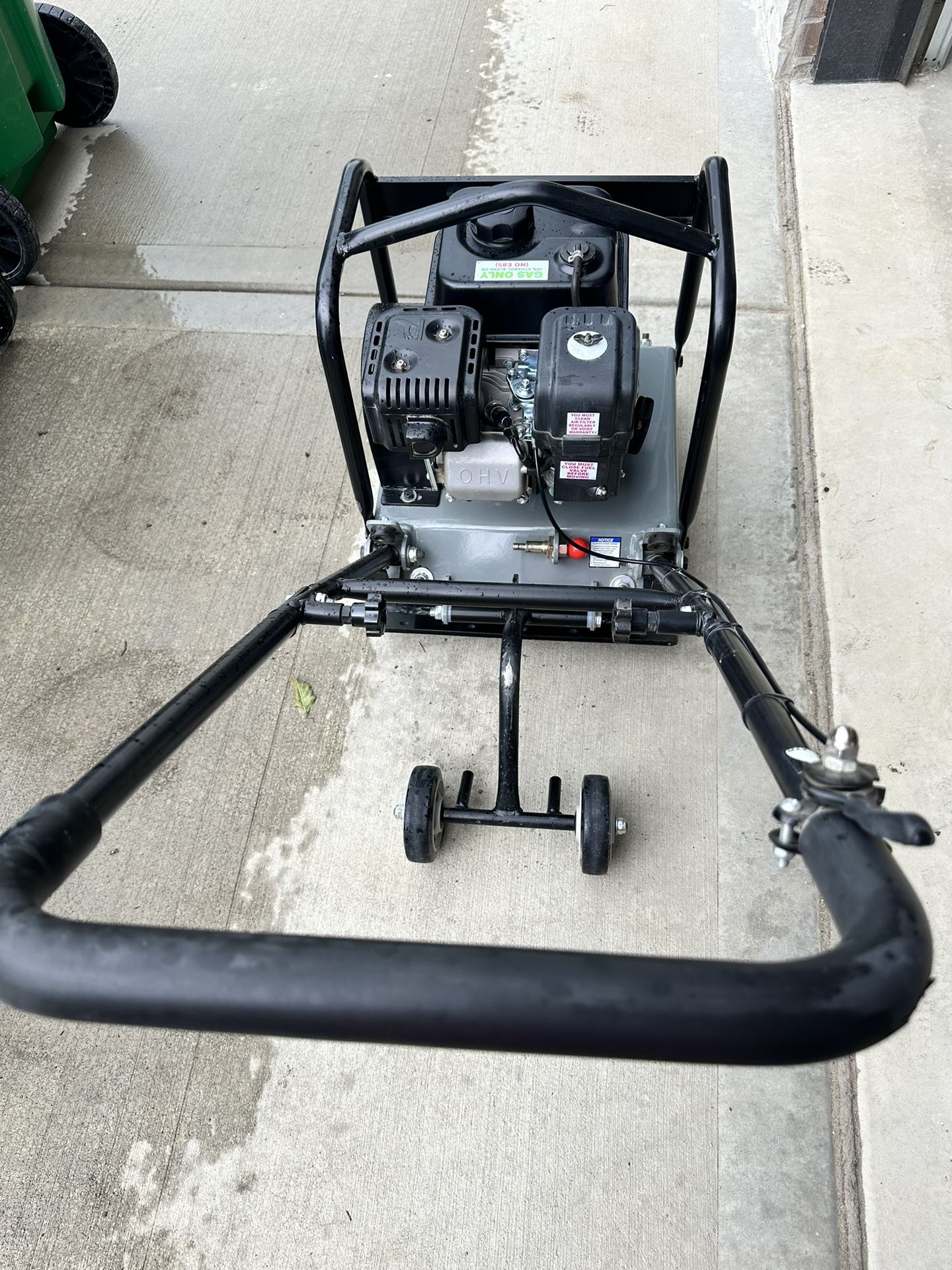 Central Machinery 7HP Plate Compactor with Wheel Kit