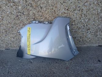 2022-25 Toyota Corolla Cross Right Front Bumper Piece