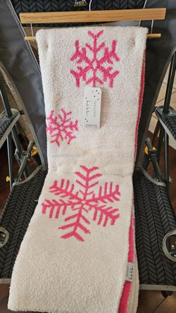 Pink Snowflake Throw Blanket