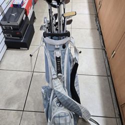 Golf Club Set With Taylor Made Bag & Golf Balls⛳️ 