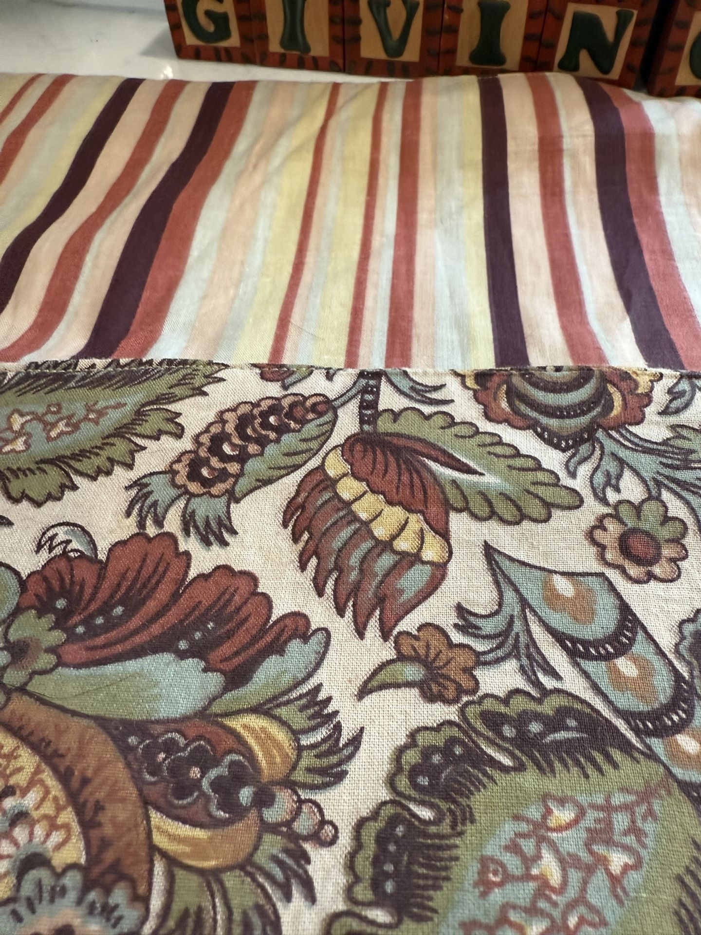 Pier 1 Double Sided Table Runner - Florals & Stripes Earth Tones 72” Length x 14” Wide One side is striped reversing to floral & leaves