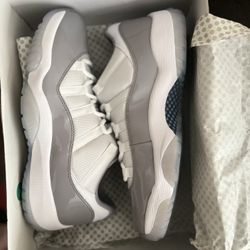 Jordan 11 Low M 11.5