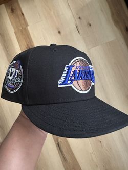 Los Angeles Lakers fitted 7 1/2