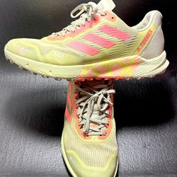 Goretex Adidas Terex 340's / Men Size 11