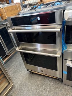 Jenn Air Rise stainless steel 30” microwave oven combo Air fry