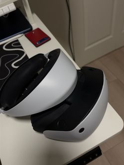 Sony PlayStation VR2 (PSVR2) – Like New – Used Once!