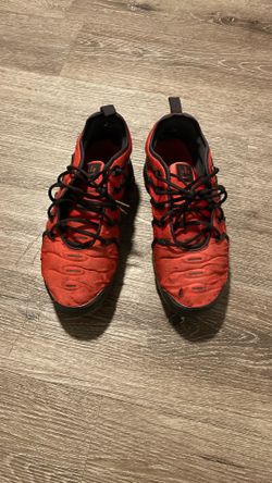 Red And Black Vapor Max 