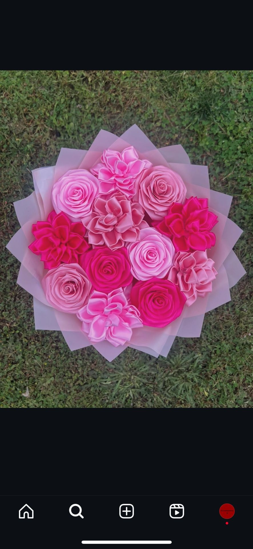 Pink bouquet with dahlias