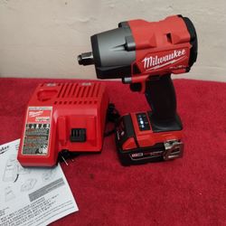 1/2  M18 Milwaukee Fuel Mid Torque Impact Wrench Kit $$300 Fijo