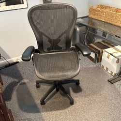 Aeron Desk Chair