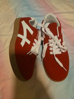 New Girls euro size 37